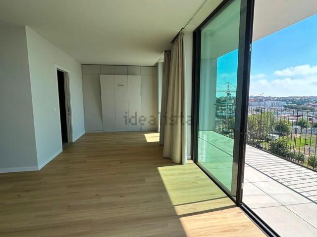 Apartamento alugar em Lugar do Castelo, Vila Nova De Gaia