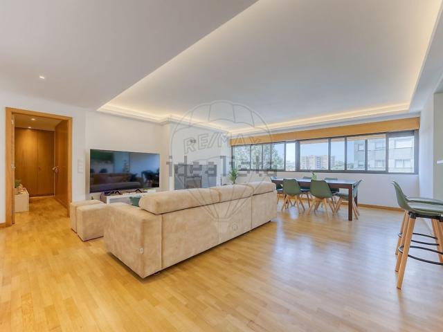 Apartamento venda em Devesas, Vila Nova De Gaia