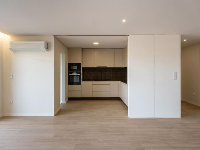 Apartamento venda em Devesas, Vila Nova De Gaia