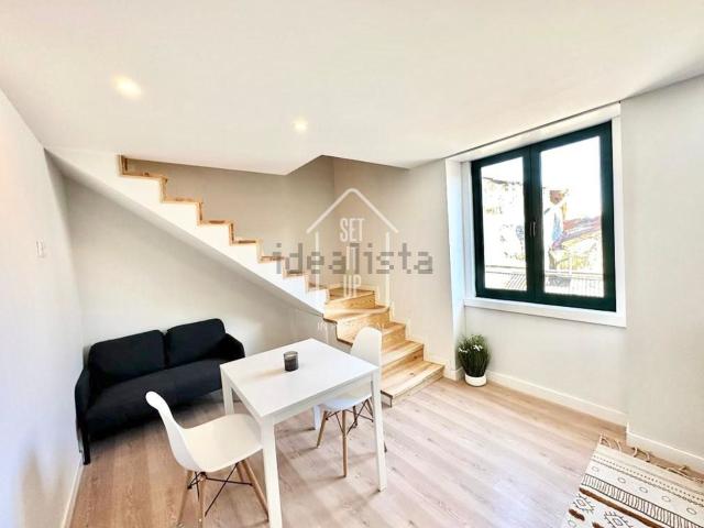 Apartamento alugar em Lugar do Castelo, Vila Nova De Gaia