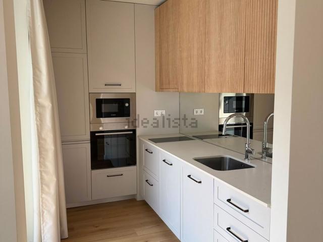 Apartamento alugar em Lugar do Castelo, Vila Nova De Gaia