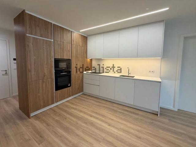 Apartamento venda em Lugar do Castelo, Vila Nova De Gaia