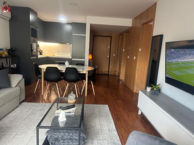 Apartamento venda em Devesas, Vila Nova De Gaia