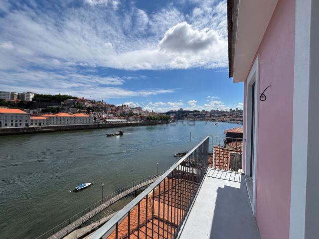 Duplex venda em Lugar do Castelo, Vila Nova De Gaia