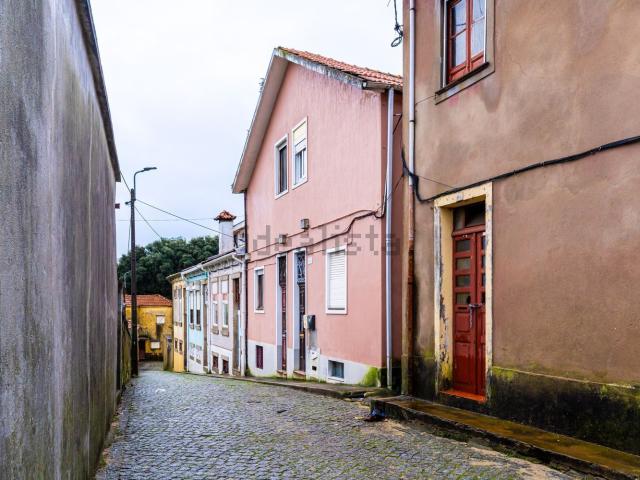 Apartamento venda em Lugar do Castelo, Vila Nova De Gaia