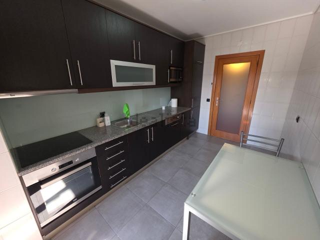Apartamento alugar em Devesas, Vila Nova De Gaia