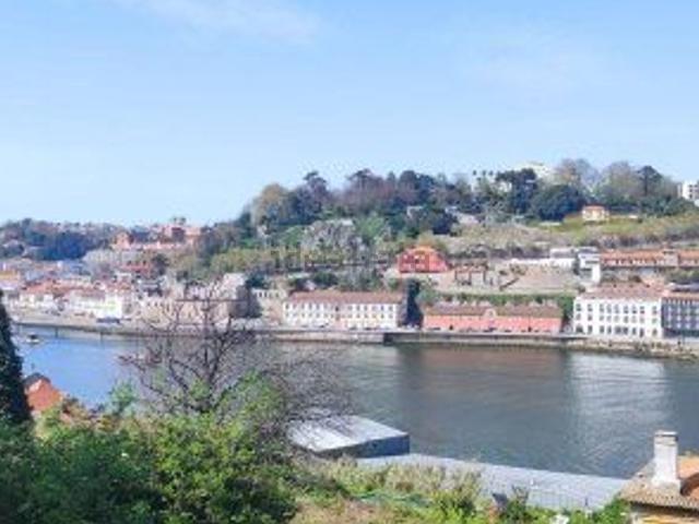 Duplex venda em Lugar do Castelo, Vila Nova De Gaia