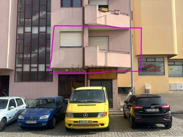 Apartamento venda em Lugar do Castelo, Vila Nova De Gaia