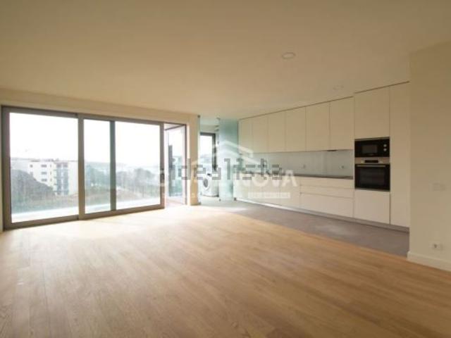 Apartamento alugar em Vila Nova De Gaia, São Pedro da Afurada