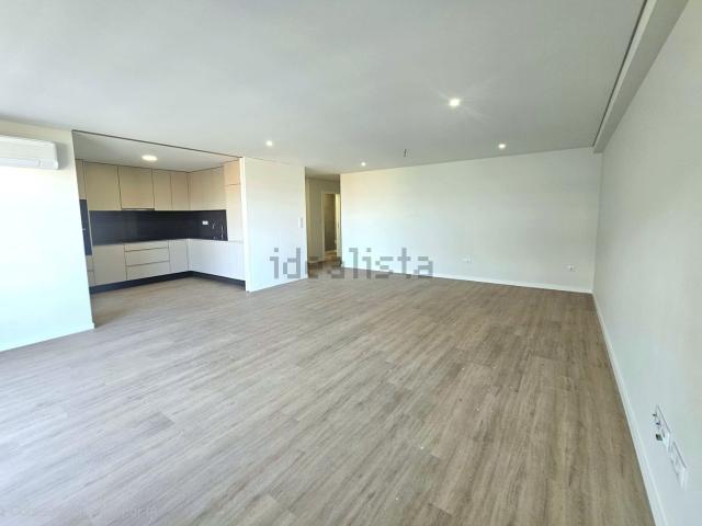 Apartamento venda em Devesas, Vila Nova De Gaia