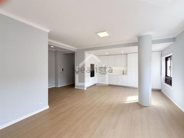 Apartamento venda em Devesas, Vila Nova De Gaia