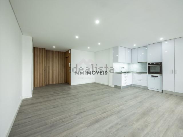Apartamento venda em Devesas, Vila Nova De Gaia
