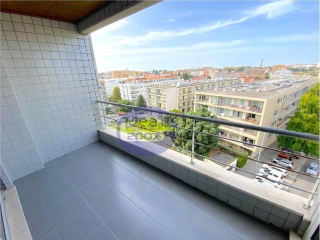 Apartamento venda em Devesas, Vila Nova De Gaia