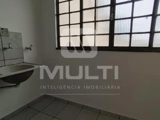 Apartamento aluguel em Região Geográfica Imediata de Uberlândia, Oliveira Fortes