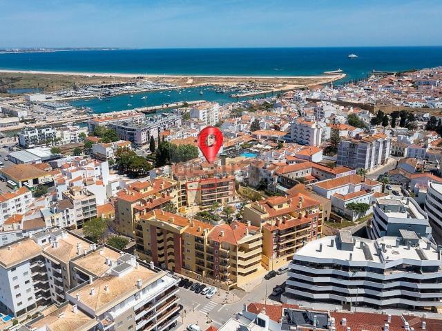 Apartamento alugar em Bairro Operário, Lagos