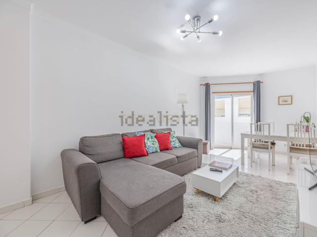 Apartamento venda em Bairro Chesgal, Lagos
