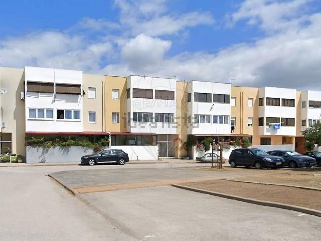 Apartamento alugar em Santiago Do Cacém, Setúbal