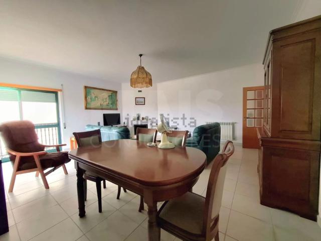 Apartamento alugar em Bairro do Porto Velho, Santiago Do Cacém