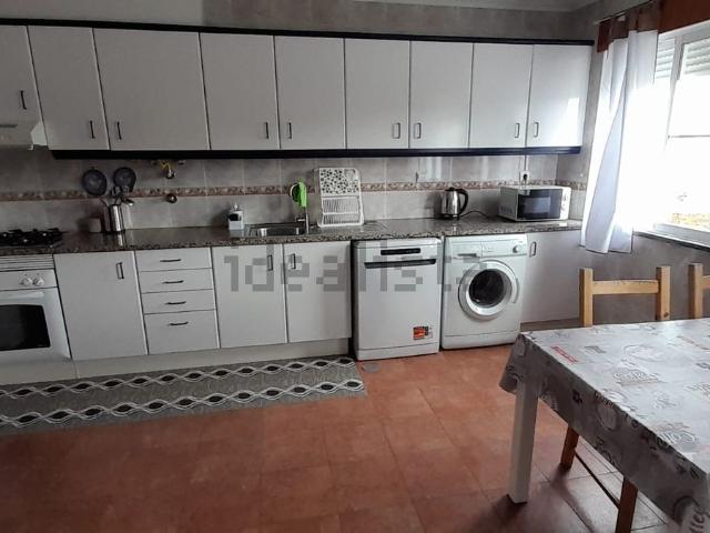 Apartamento alugar em Santiago Do Cacém, Setúbal