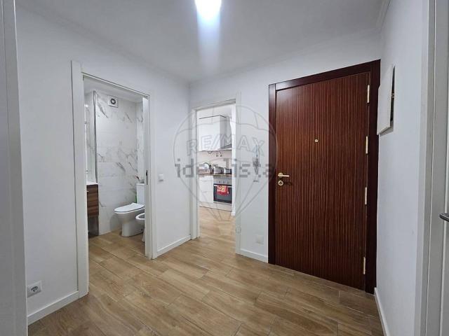 Apartamento venda em Cidade Sol, Santo António Da Charneca