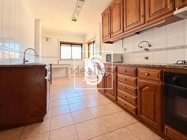 Apartamento venda em Santo António Da Charneca, Setúbal