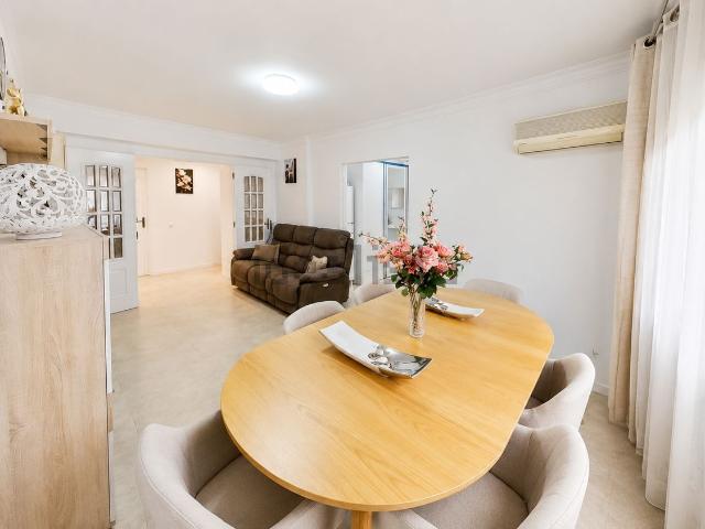 Apartamento venda em Santo António Da Charneca, Setúbal