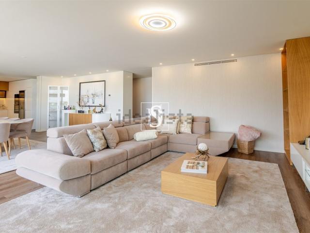 Apartamento venda em Santo Tirso, Couto (Santa Cristina e São Miguel) e Burgães, Santo Tirso