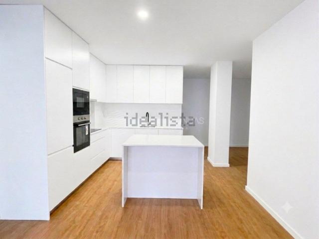 Apartamento venda em Santo Tirso, Porto