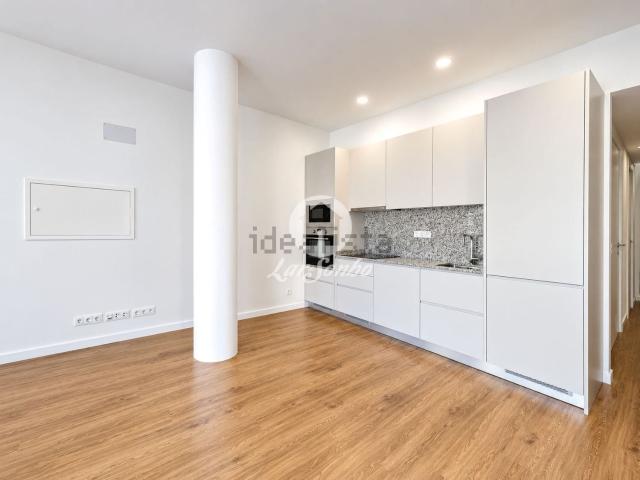 Apartamento venda em Santo Tirso, Porto