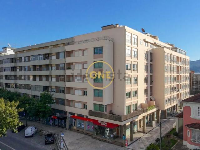 Apartamento venda em Santo Tirso, Porto
