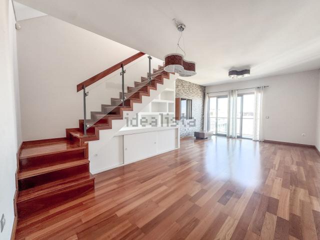 Apartamento alugar em Seixal, Setúbal