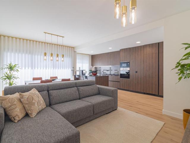 Apartamento venda em Seixal, Setúbal