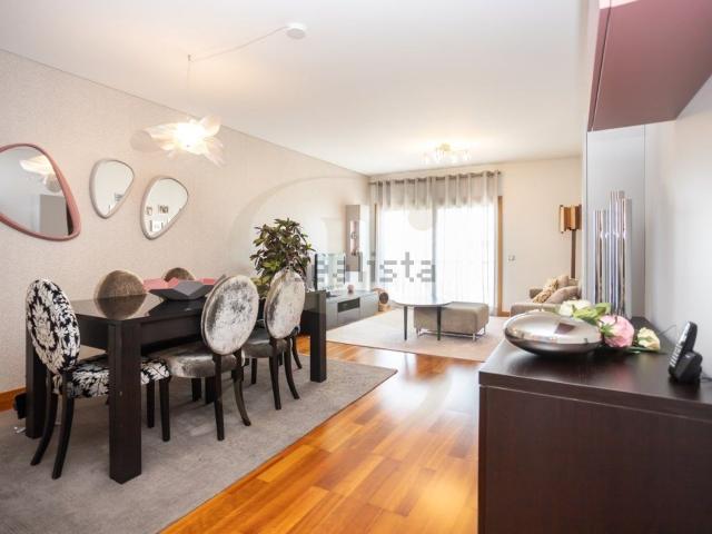 Apartamento venda em Seixal, Setúbal