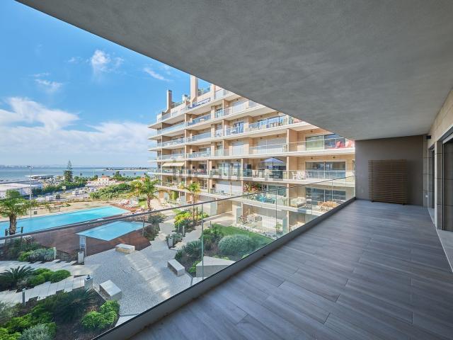 Apartamento venda em Seixal, Setúbal