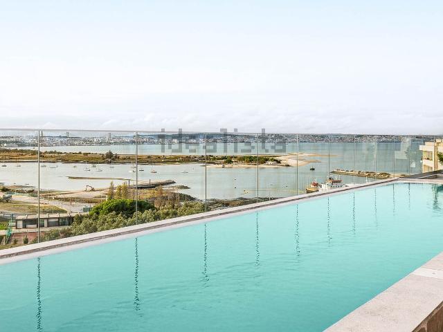 Apartamento alugar em Seixal, Setúbal