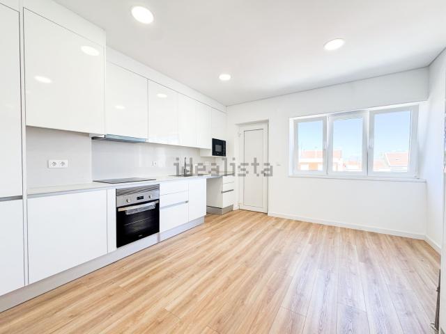Apartamento venda em Seixal, Setúbal