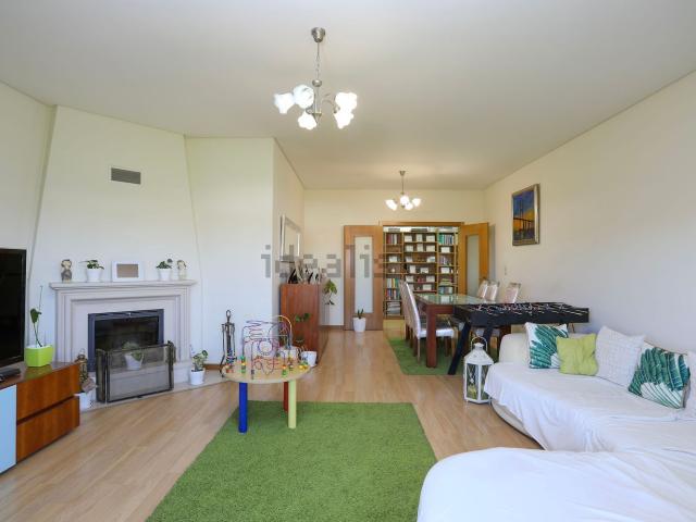 Apartamento venda em Seixal, Setúbal