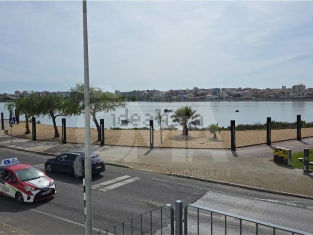 Apartamento venda em Seixal, Setúbal