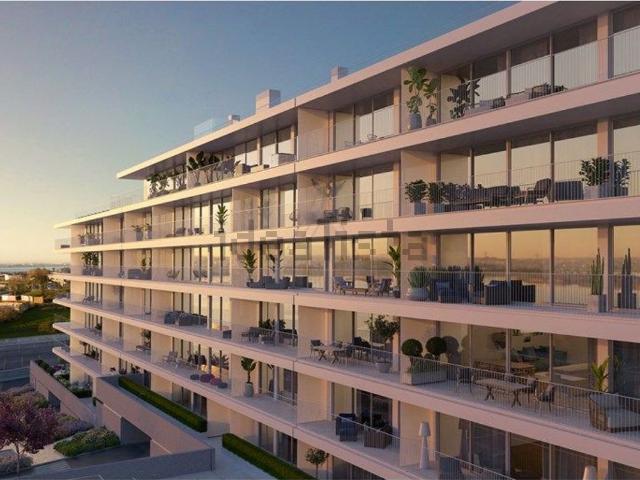 Apartamento venda em Seixal, Setúbal