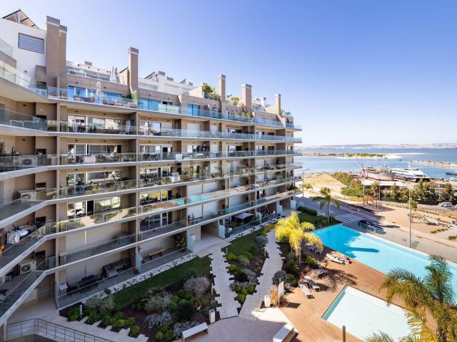 Apartamento venda em Seixal, Setúbal