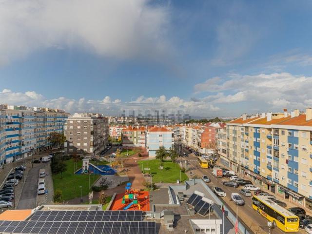 Apartamento venda em Seixal, Setúbal