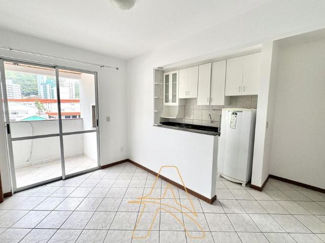 Apartamento aluguel em Região Geográfica Imediata de Florianópolis, Desterro