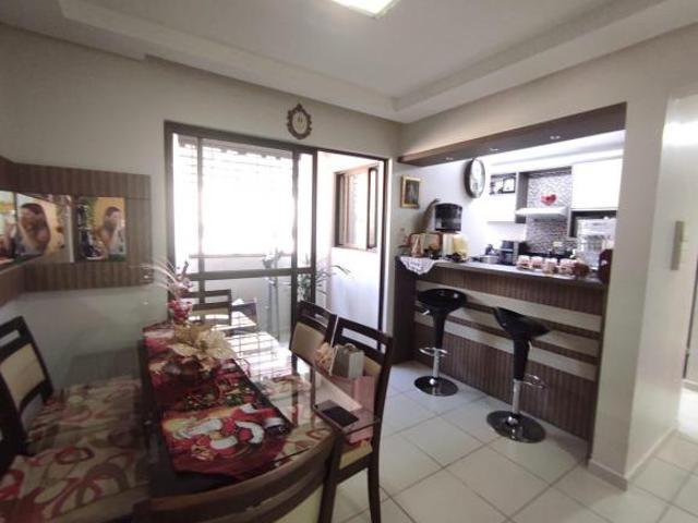 Apartamento venda em Country, Cascavel