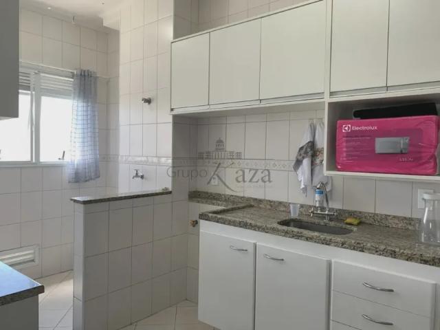 Apartamento venda em Região Imediata de São José dos Campos, Região Metropolitana do Vale do Paraíba e Litoral Norte