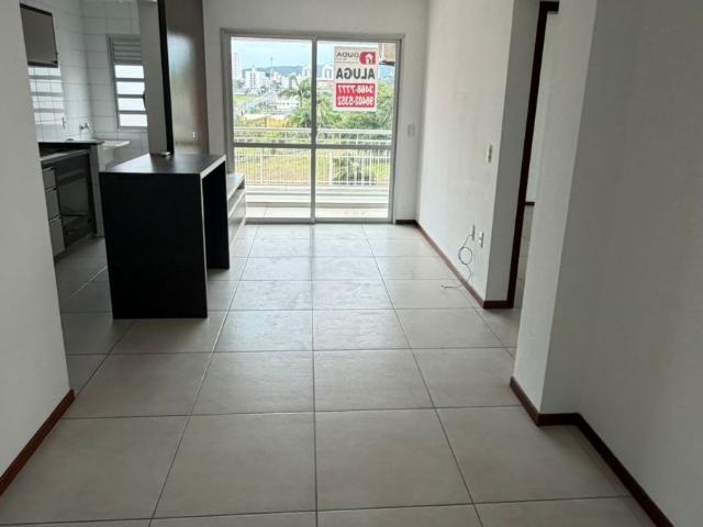 Apartamento aluguel em Região Geográfica Imediata de Criciúma, Criciúma