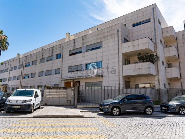 Apartamento venda em Porto