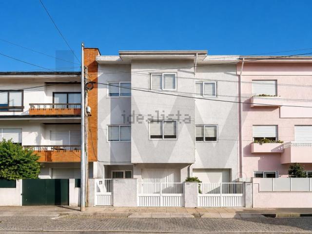 Apartamento venda em Árvore Grossa, Matosinhos