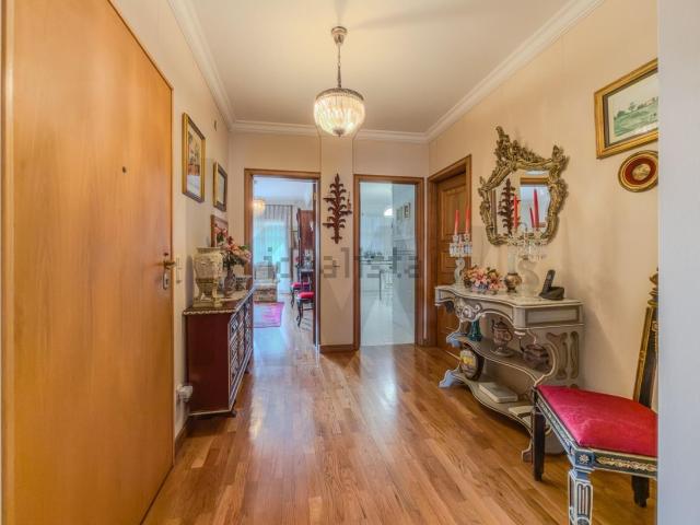 Apartamento venda em Árvore Grossa, Porto