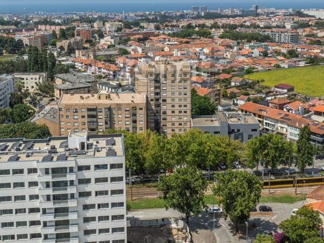 Apartamento venda em Árvore Grossa, Porto
