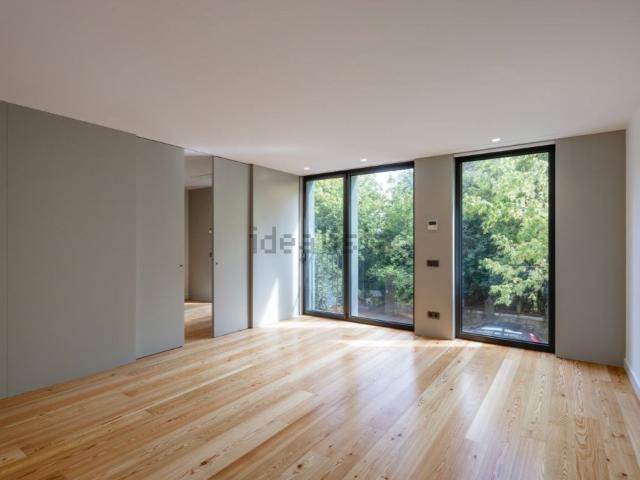 Apartamento alugar em Senhora da Penha, Porto